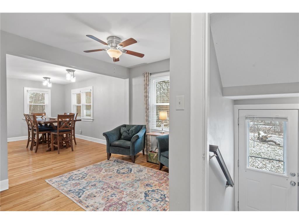 2221 Dodd Road, Mendota Heights, MN, 55120 MLS 6476454 Edina Realty