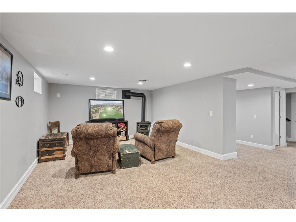 2221 Dodd Road, Mendota Heights, MN, 55120 MLS 6476454 Edina Realty