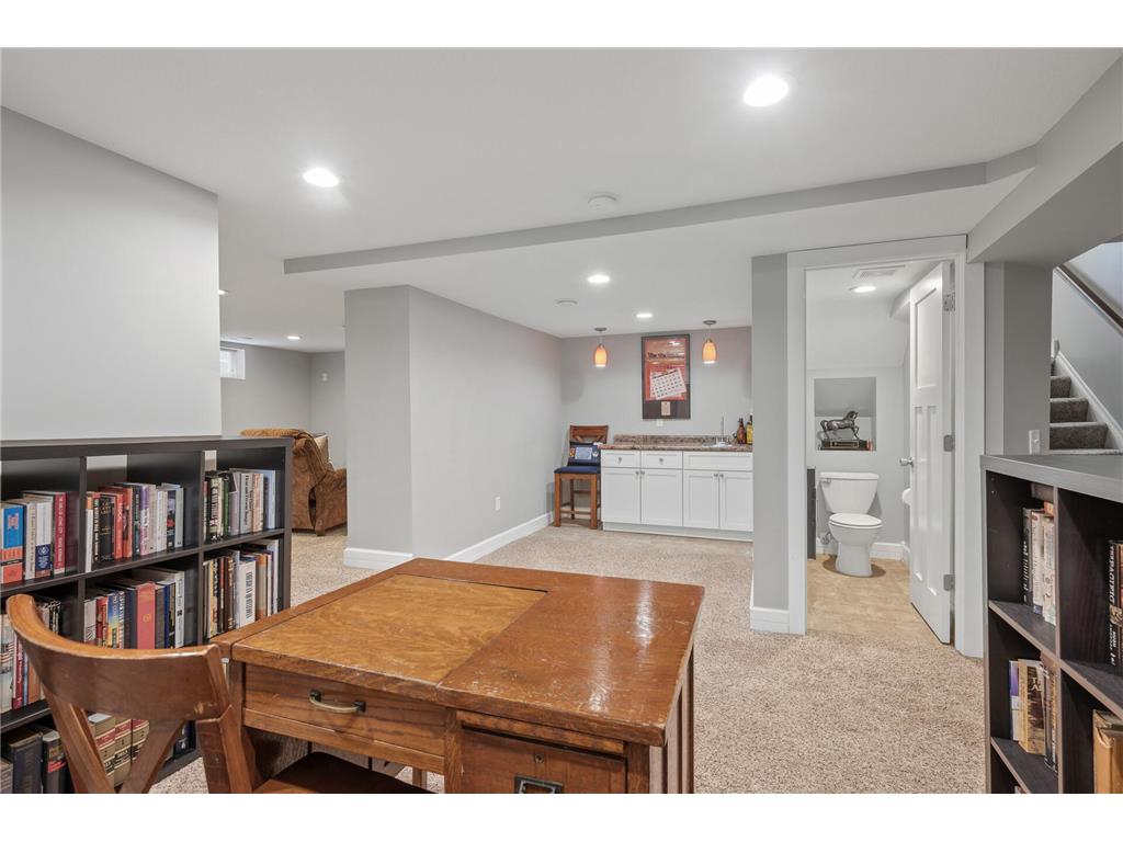 2221 Dodd Road, Mendota Heights, MN, 55120 MLS 6476454 Edina Realty