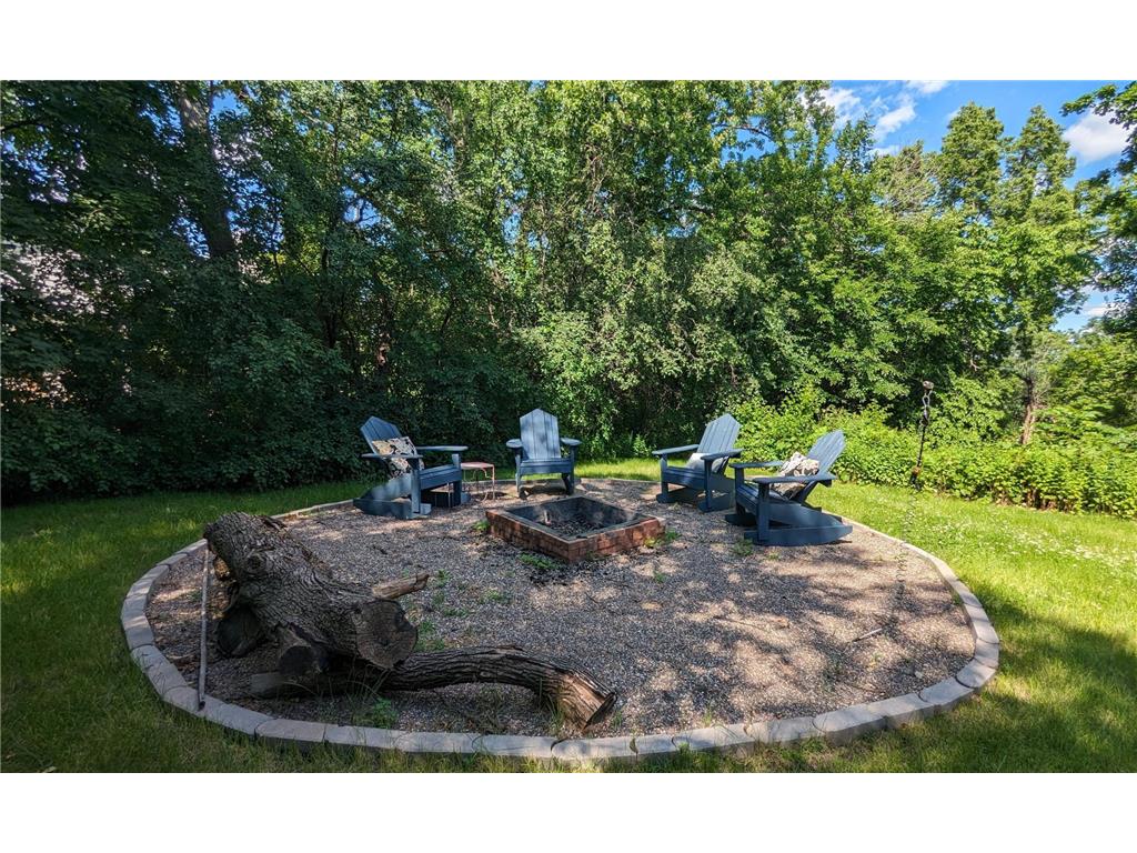 2221 Dodd Road, Mendota Heights, MN, 55120 MLS 6476454 Edina Realty