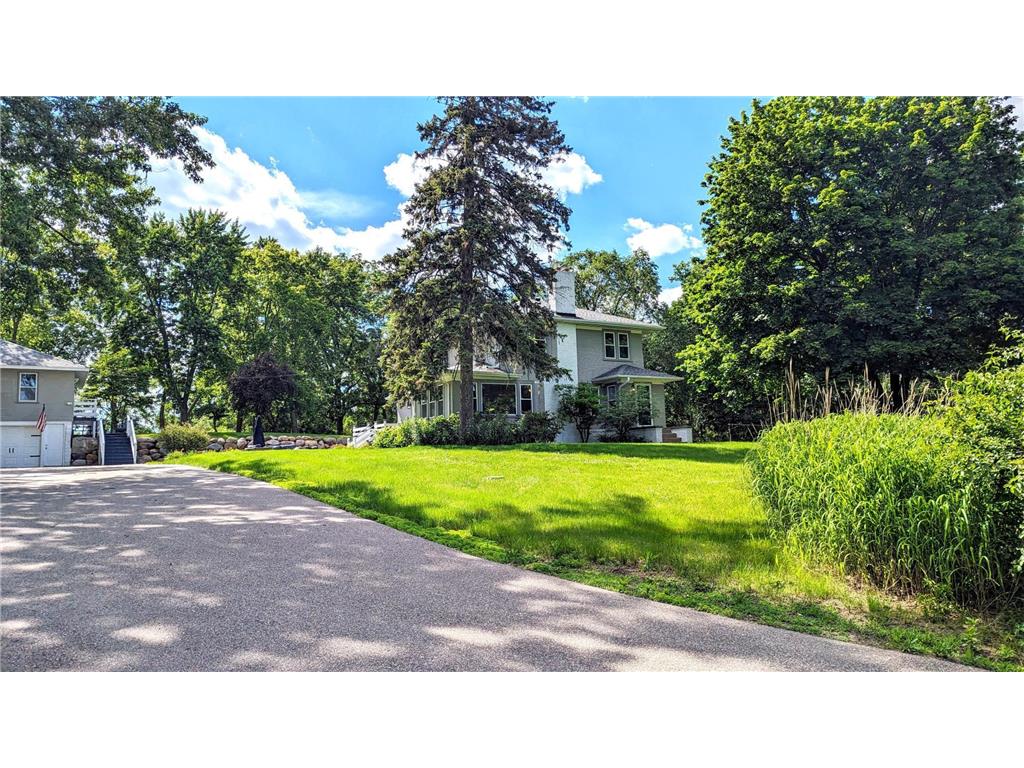 2221 Dodd Road, Mendota Heights, MN, 55120 MLS 6476454 Edina Realty