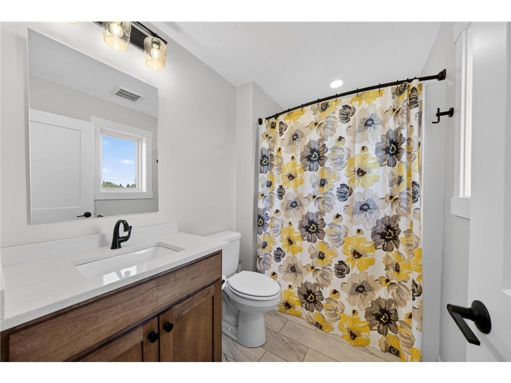 2221 Petersen Drive NW Stewartville MN 55976 6819551 image13