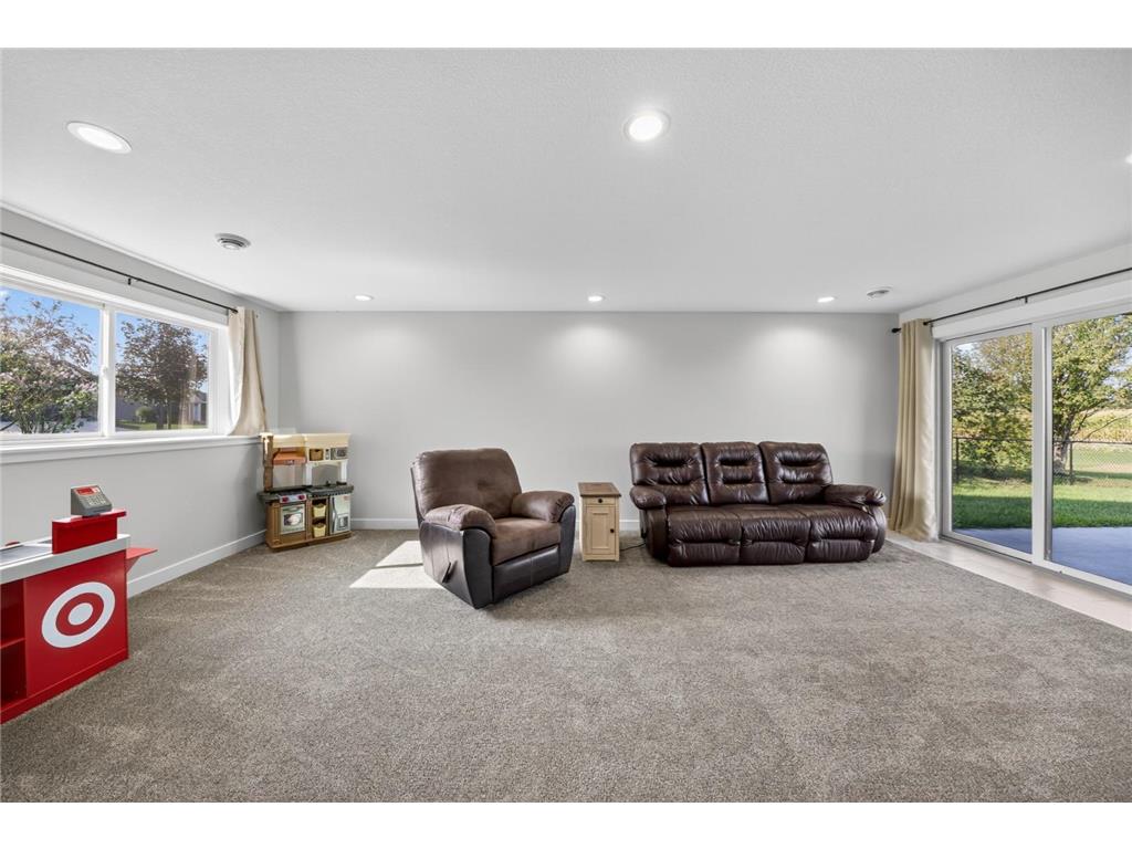 2221 Petersen Drive NW Stewartville MN 55976 6819551 image19