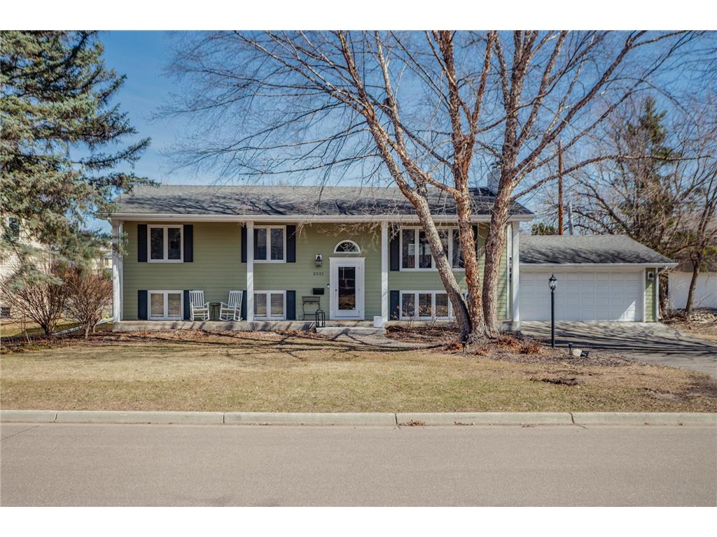 2221 Quebec Drive Saint Louis Park MN 55426 7044194 image1
