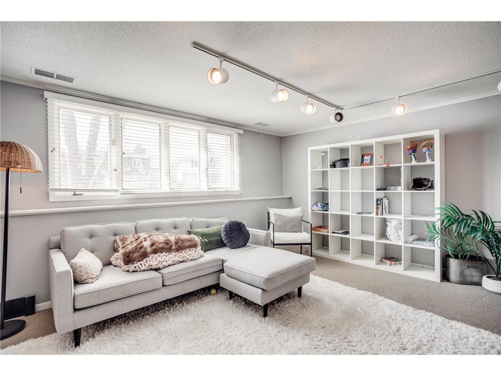 2221 Quebec Drive Saint Louis Park MN 55426 7044194 image25