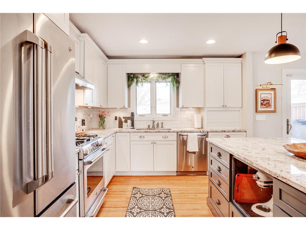 2221 Quebec Drive Saint Louis Park MN 55426 7044194 image3