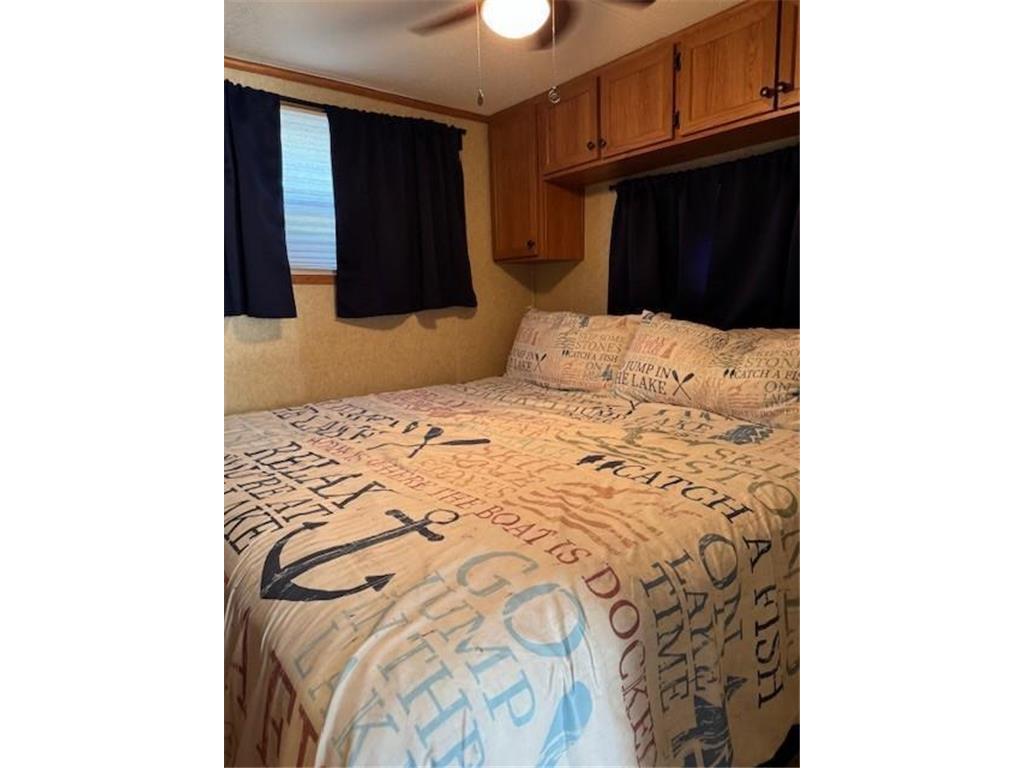 2221 Reubens #20 Lane SW Farwell MN 56327 - Lobster Lake 7095027 image11