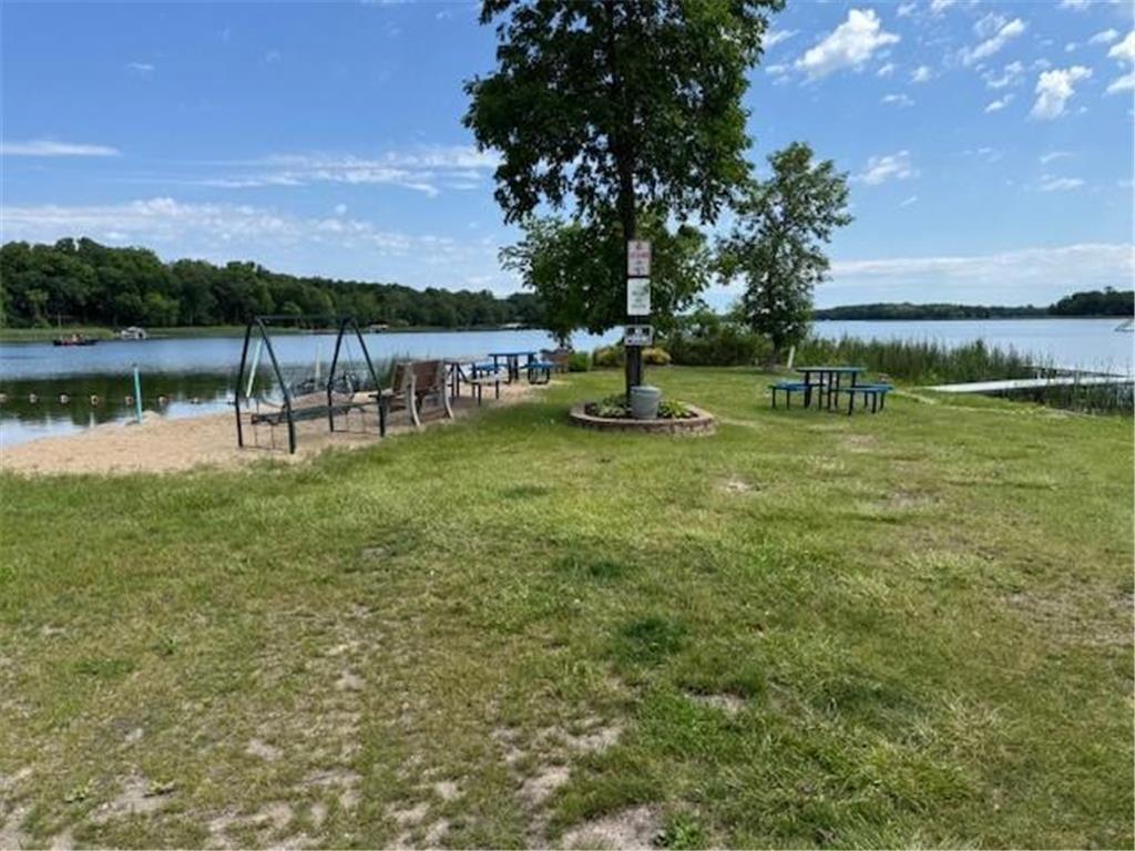 2221 Reubens #20 Lane SW Farwell MN 56327 - Lobster Lake 7095027 image18
