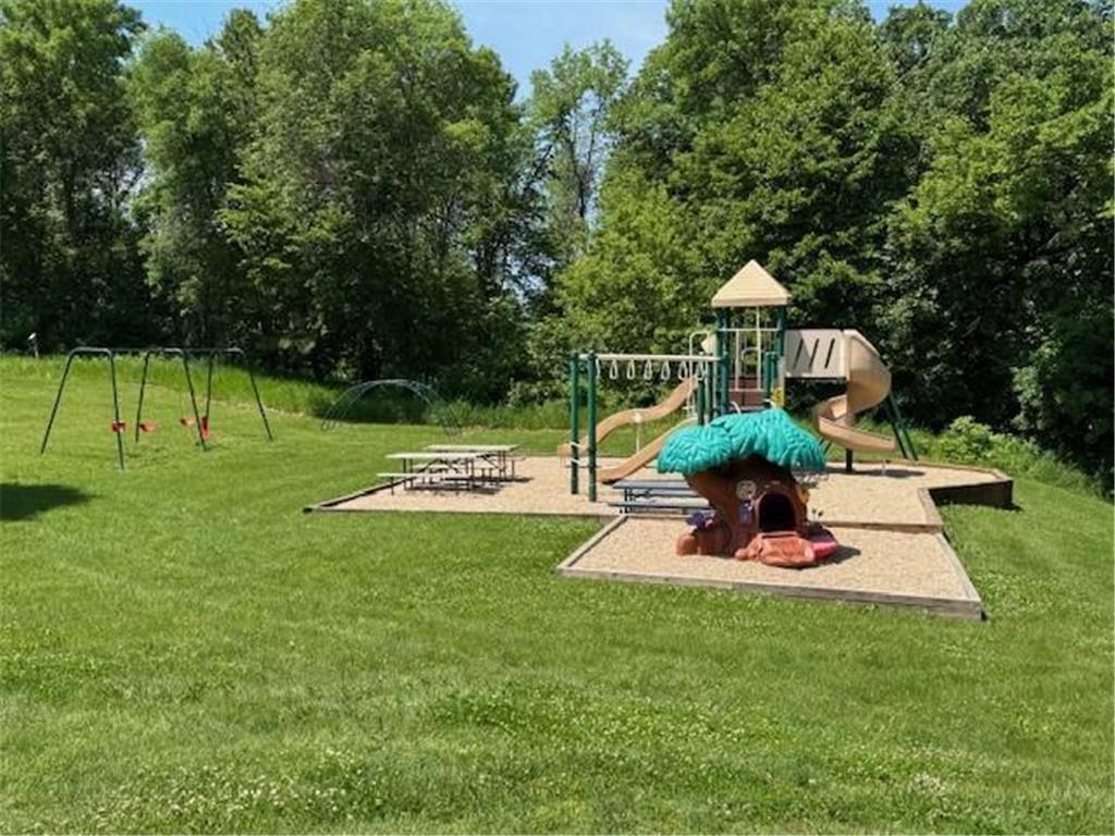 2221 Reubens #20 Lane SW Farwell MN 56327 - Lobster Lake 7095027 image22