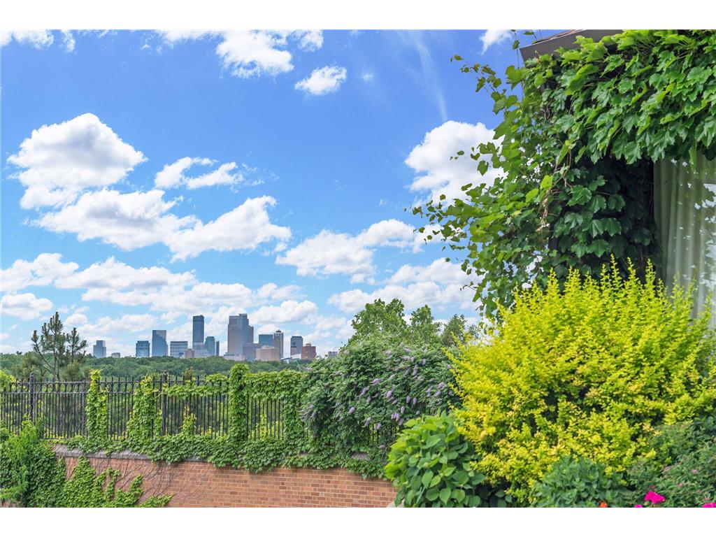 2221 Selby Avenue Saint Paul MN 55104 7106138 image30