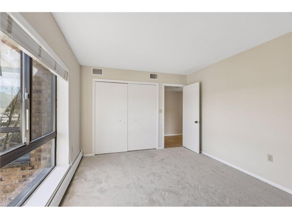 2221 Youngman Avenue #501 Saint Paul MN 55116 7042230 image15