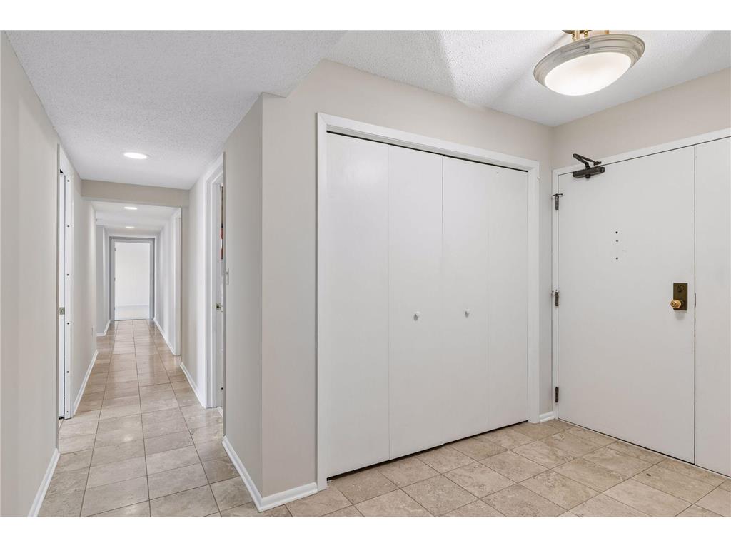 2221 Youngman Avenue #501 Saint Paul MN 55116 7042230 image2