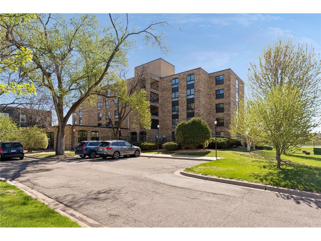 2221 Youngman Avenue #501 Saint Paul MN 55116 7042230 image24