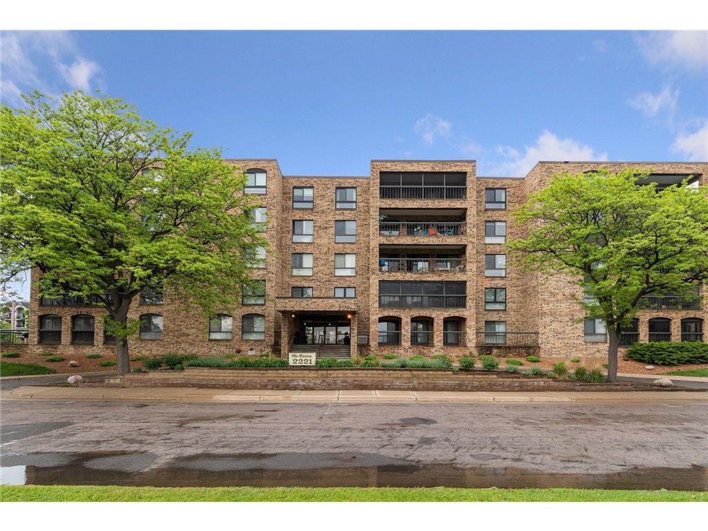 2221 Youngman Avenue #501 Saint Paul MN 55116 7042230 image33