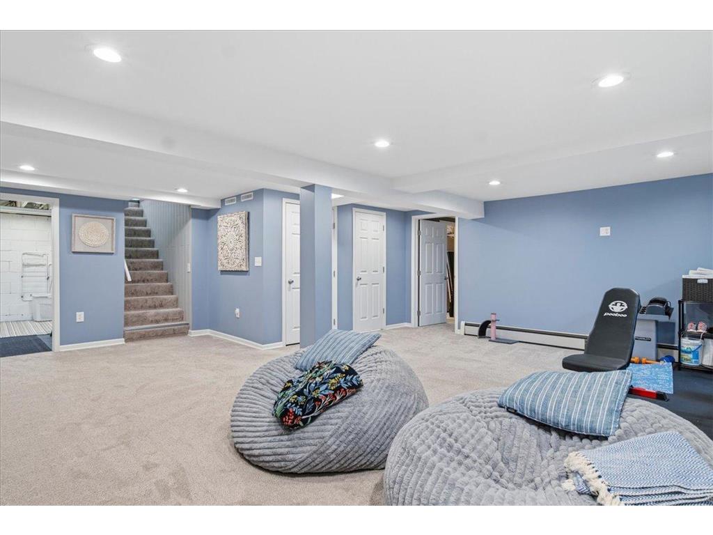 2222 Draper Avenue Roseville MN 55113 7059386 image37