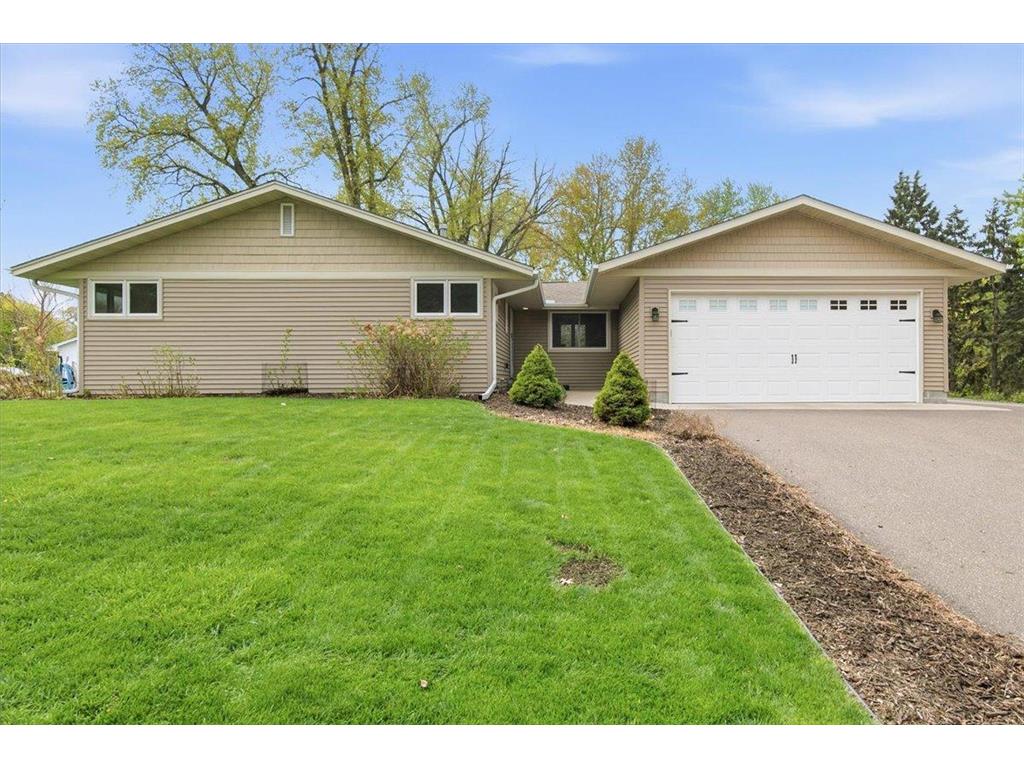 2222 Draper Avenue Roseville MN 55113 7059386 image51
