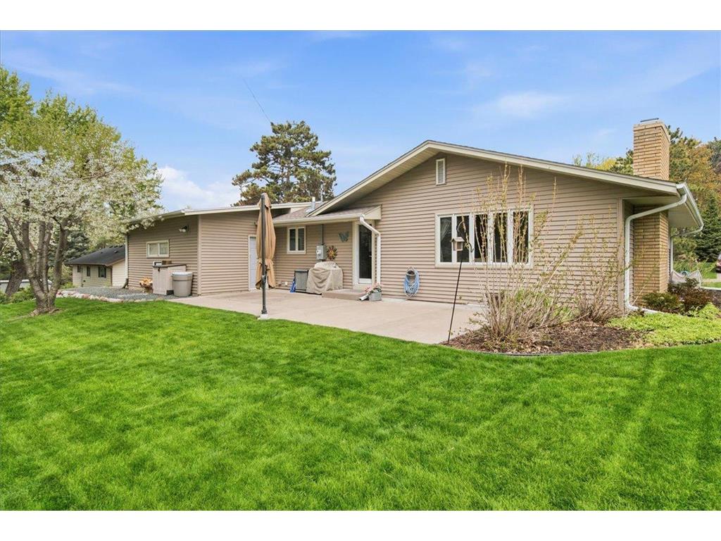 2222 Draper Avenue Roseville MN 55113 7059386 image65