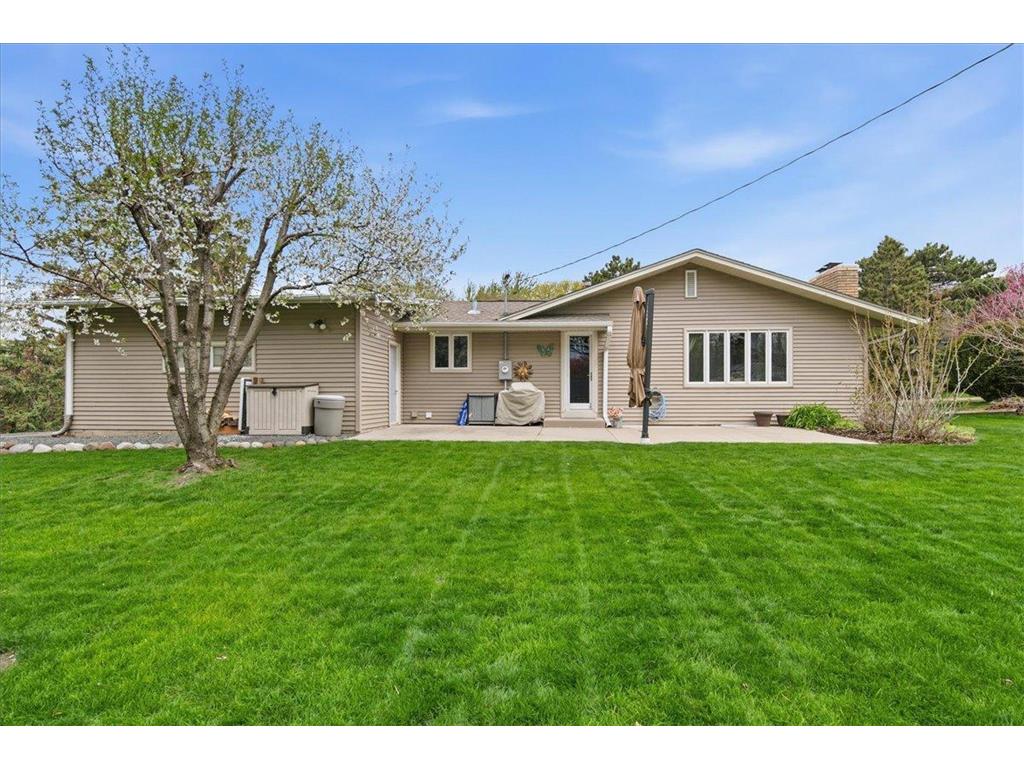 2222 Draper Avenue Roseville MN 55113 7059386 image68