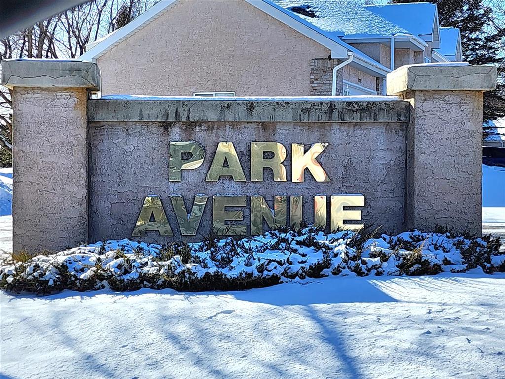 2223 10th Avenue SE Willmar MN 56201 6658337 image1