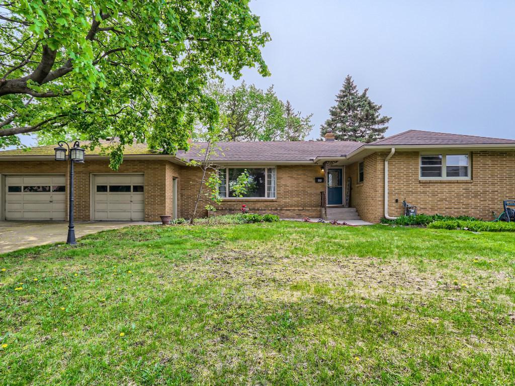 2223 Earl Lane South Saint Paul MN 55075 6373583 image1