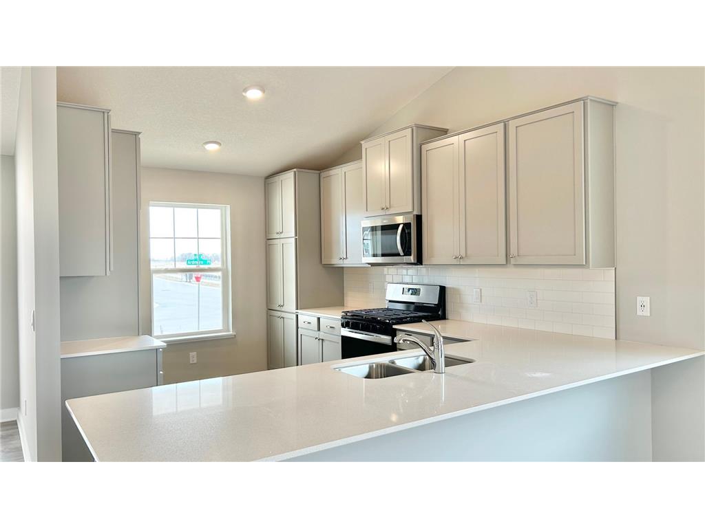 2223 LaTour Drive Shakopee MN 55379 7015865 image5