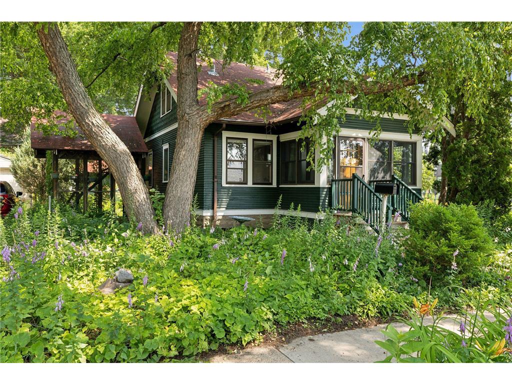 2223 Sharon Avenue SE Minneapolis MN 55414 6565915 image1