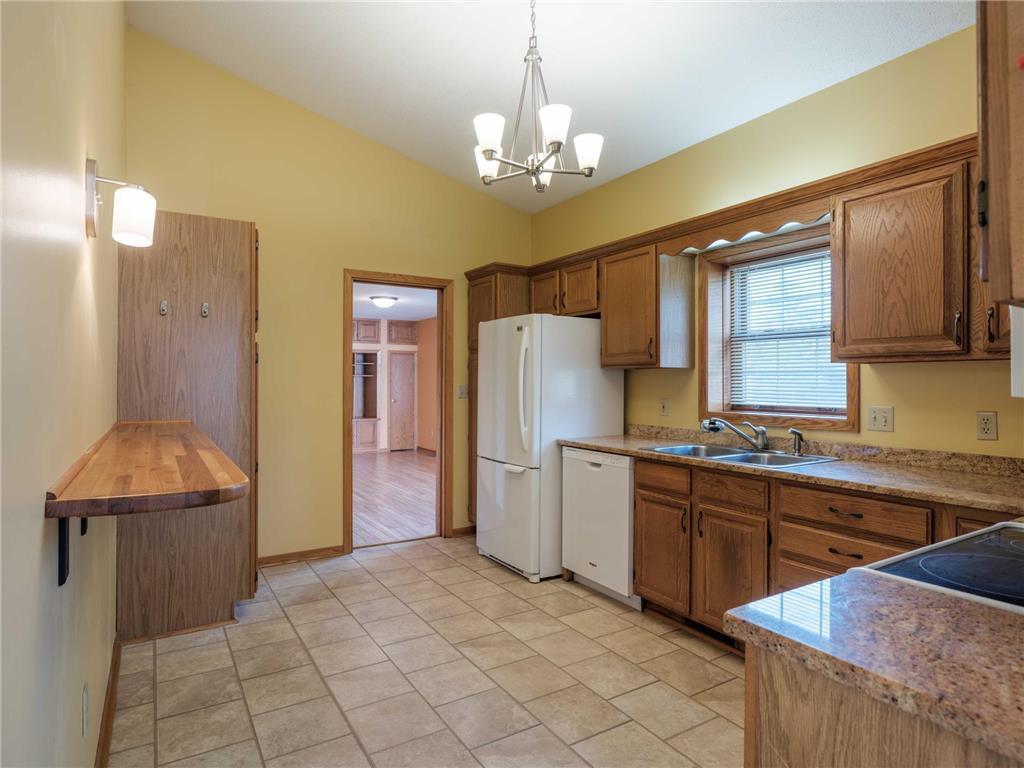 2223 Valleyhigh Drive NW Rochester MN 55901 6797866 image17