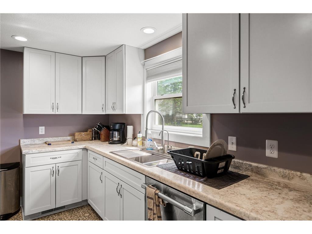 2224 4th Avenue Anoka MN 55303 6821142 image8