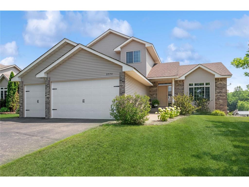 2224 Bridgewater Boulevard S Cambridge MN 55008 6408155 image1