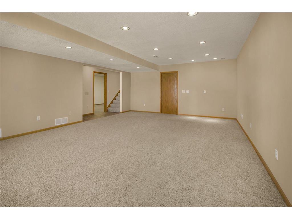 2224 Pinewood Drive Shakopee MN 55379 7027192 image24
