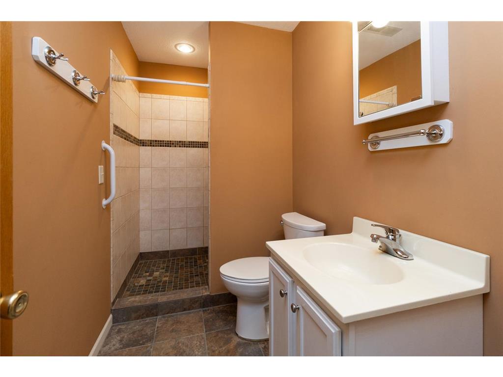 2224 Pinewood Drive Shakopee MN 55379 7027192 image27