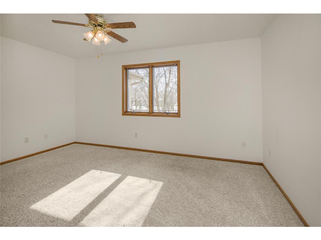 2224 Pinewood Drive Shakopee MN 55379 7088949 image17