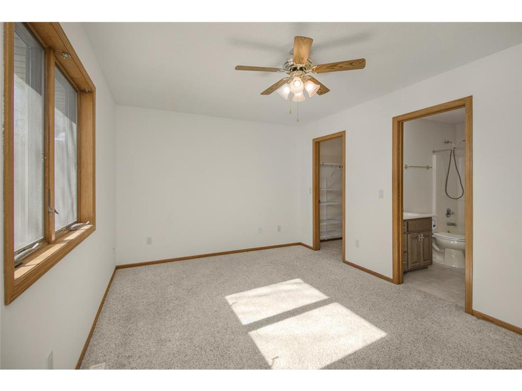 2224 Pinewood Drive Shakopee MN 55379 7088949 image18