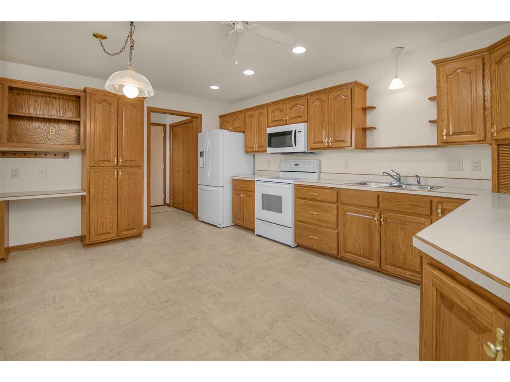 2224 Pinewood Drive Shakopee MN 55379 7088949 image8