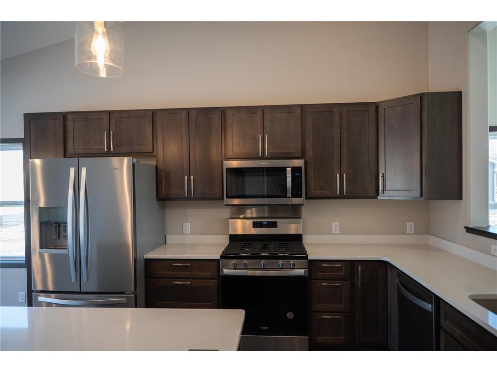 2224 Red Bird Lane Fairmont MN 56031 6601619 image4