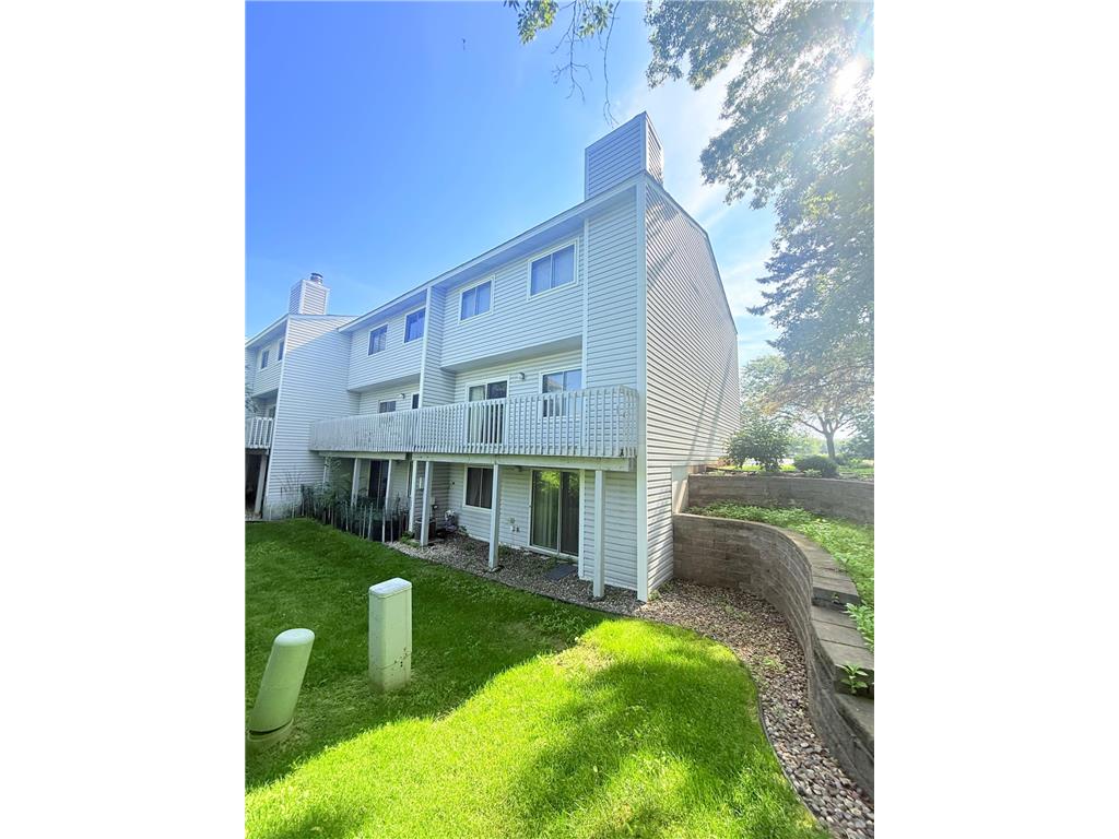 2224 Tower Court Woodbury MN 55125 7101803 image1