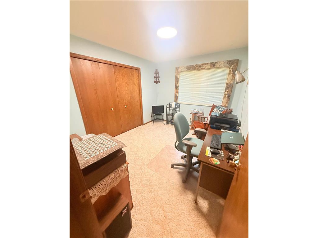 2224 Tower Court Woodbury MN 55125 7101803 image9