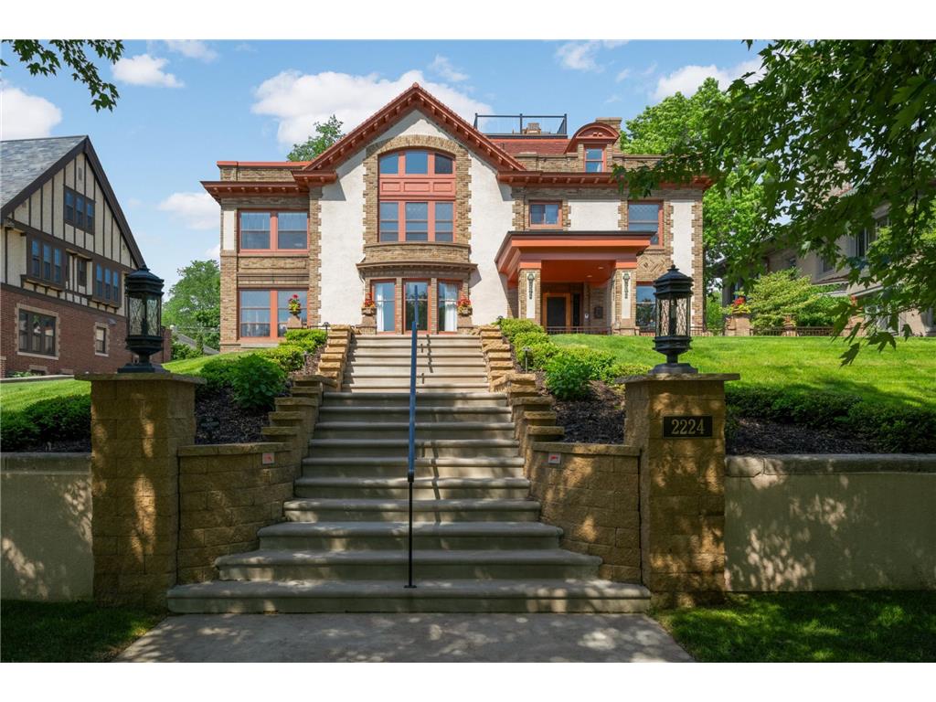 2224 W Lake Of The Isles Parkway Minneapolis MN 55405 - Lake of the Isles 7070909 image111