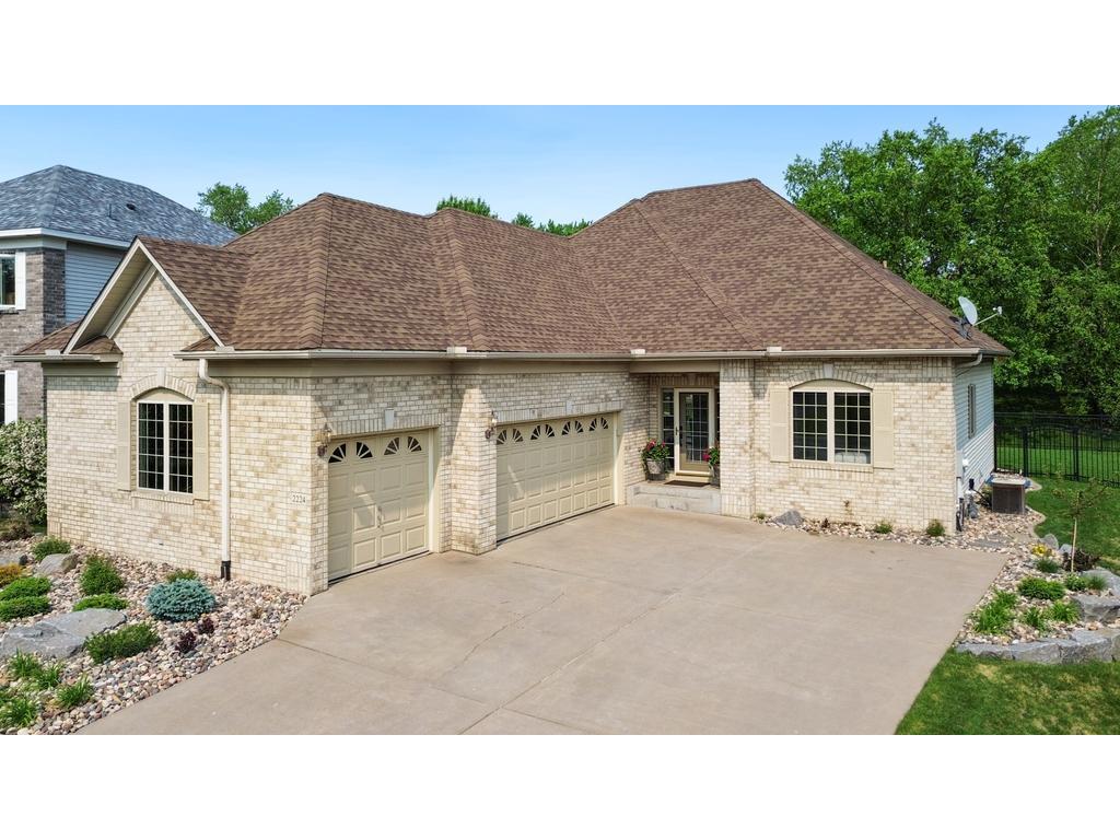 2224 White Pine Court Hudson WI 54016 6730830 image1