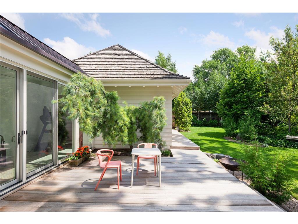2225 E Lake Of The Isles Parkway Minneapolis MN 55405 - Lake of the Isles 6759935 image83
