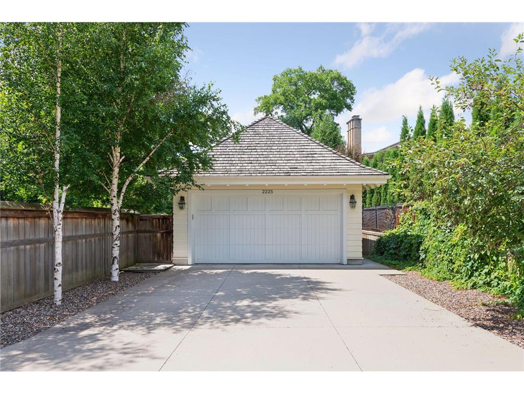 2225 E Lake Of The Isles Parkway Minneapolis MN 55405 - Lake of the Isles 6759935 image87