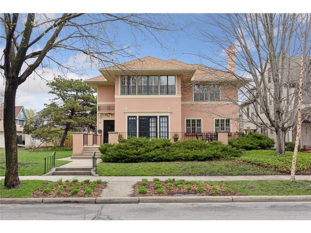 2225 Irving Avenue S #2 Minneapolis MN 55405 6671228 image1