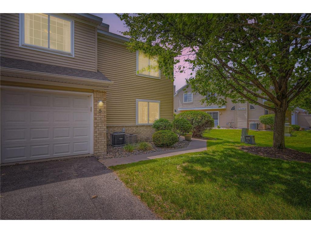 2225 Ranchview Lane N #5 Plymouth MN 55447 6797323 image1