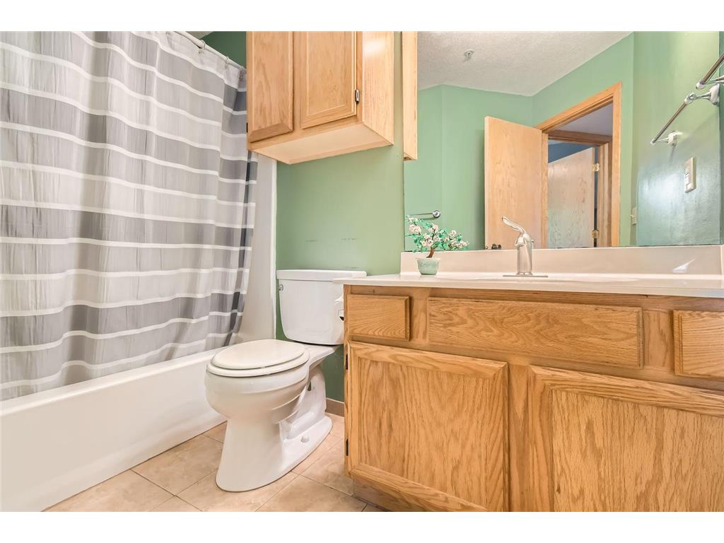 2225 Ranchview Lane N #5 Plymouth MN 55447 6797323 image14