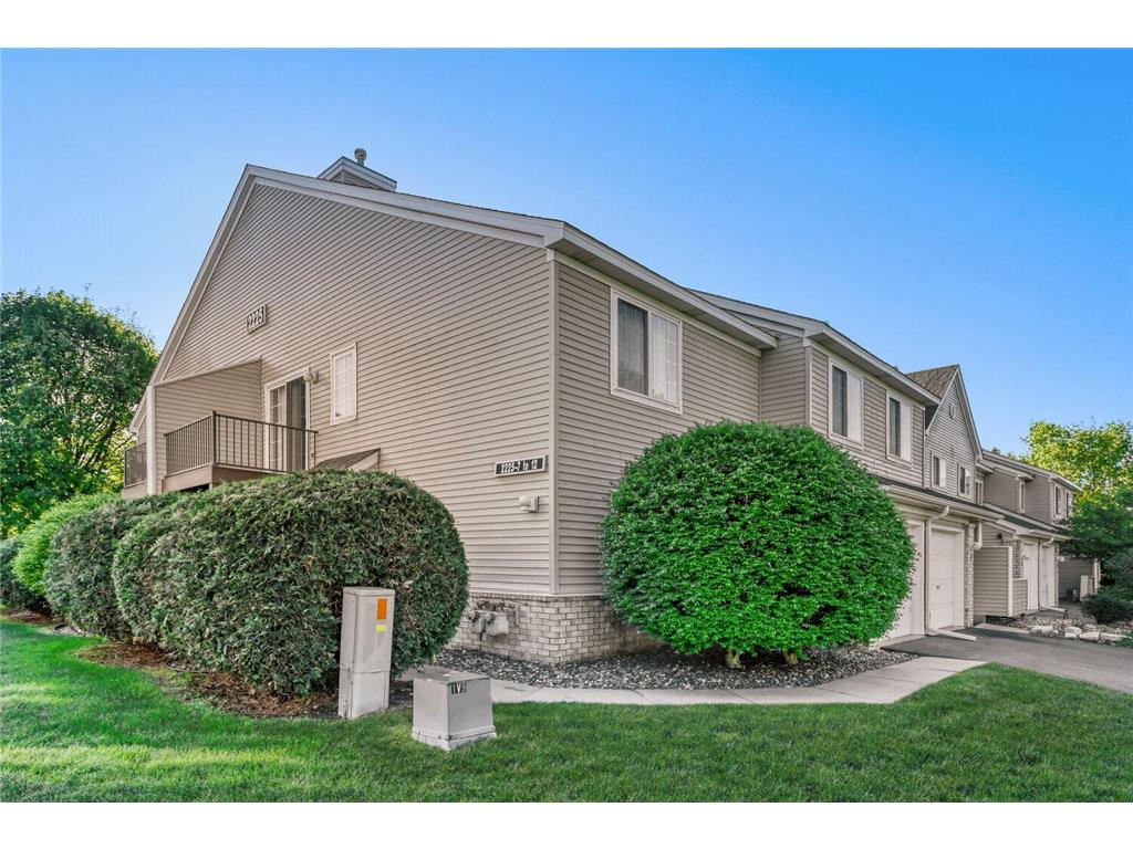 2225 Ranchview Lane N #7 Plymouth MN 55447 7075942 image26