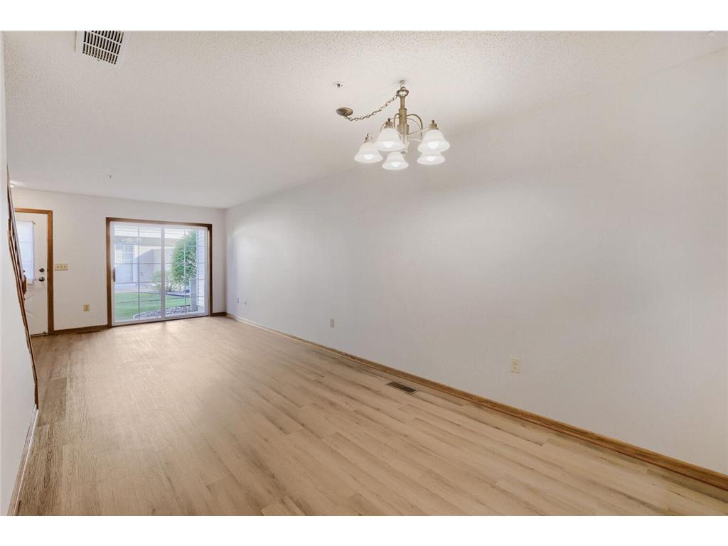 2225 Ranchview Lane N #7 Plymouth MN 55447 7075942 image6