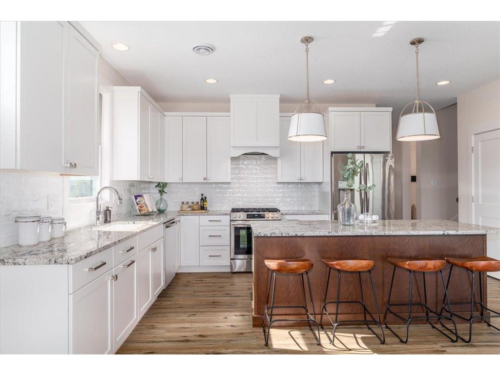 2225 Sharon Lane Hudson WI 54016 6546240 image2