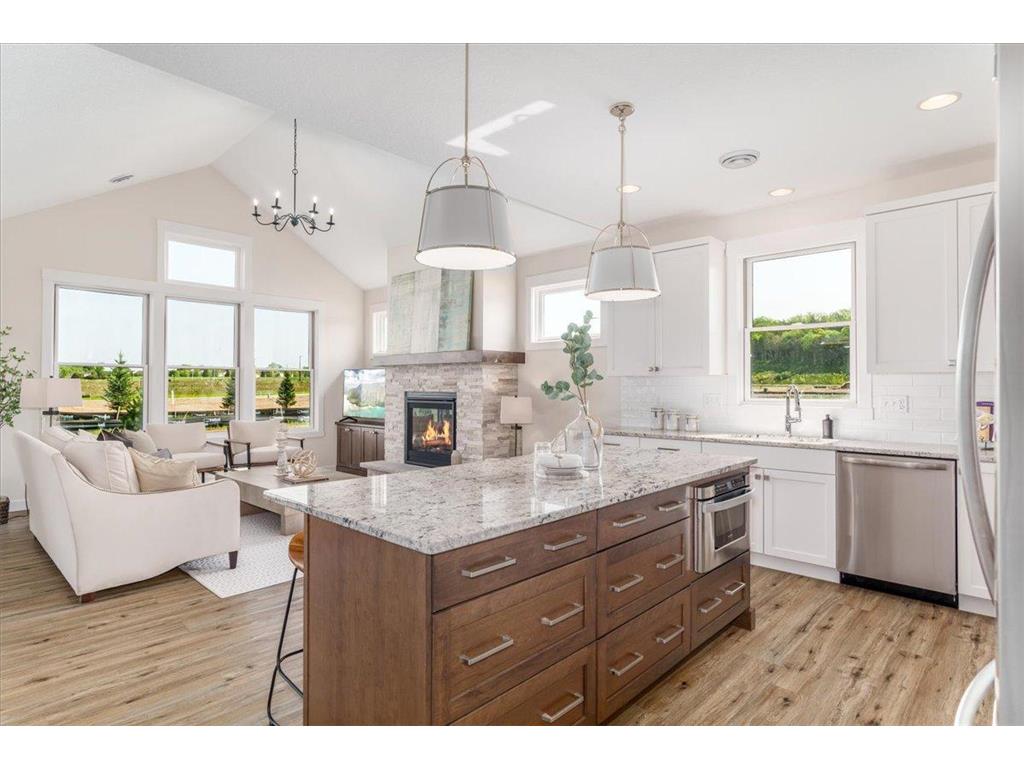 2225 Sharon Lane Hudson WI 54016 6546240 image4