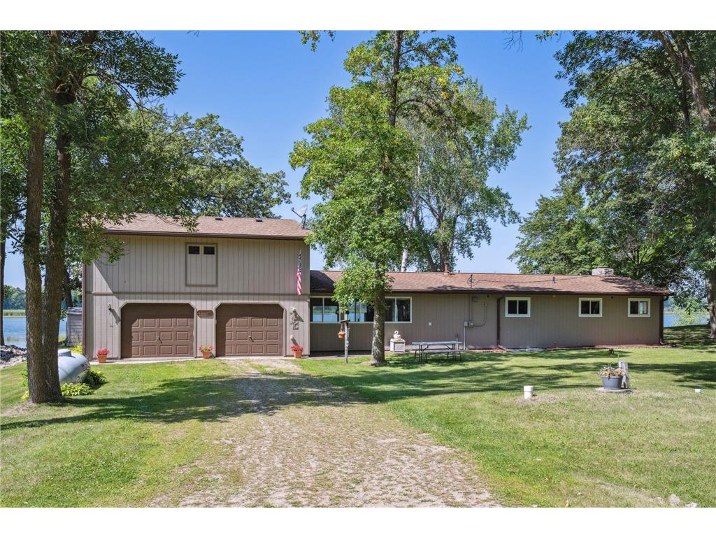22251 Gateway Drive Osakis MN 56360 - Little Osakis Lake 6413574 image1