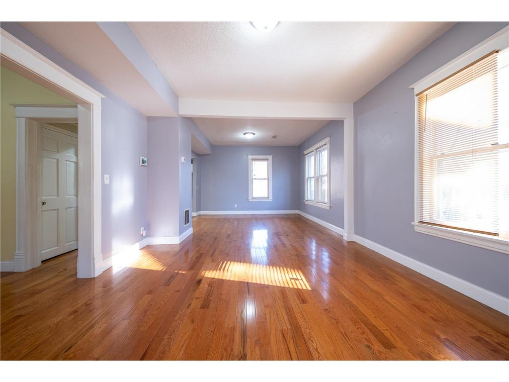 2226 Bryant Avenue N Minneapolis MN 55411 6818910 image6